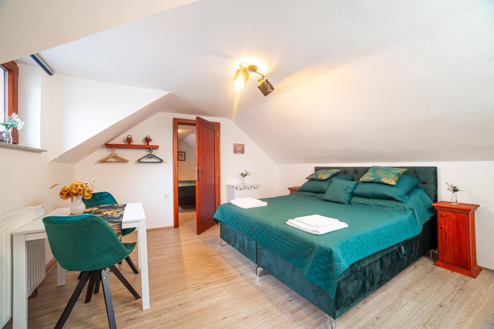 Rezidence Plesivec - Rodinny Apartman S 3 Loznicemi Český Krumlov Buitenkant foto