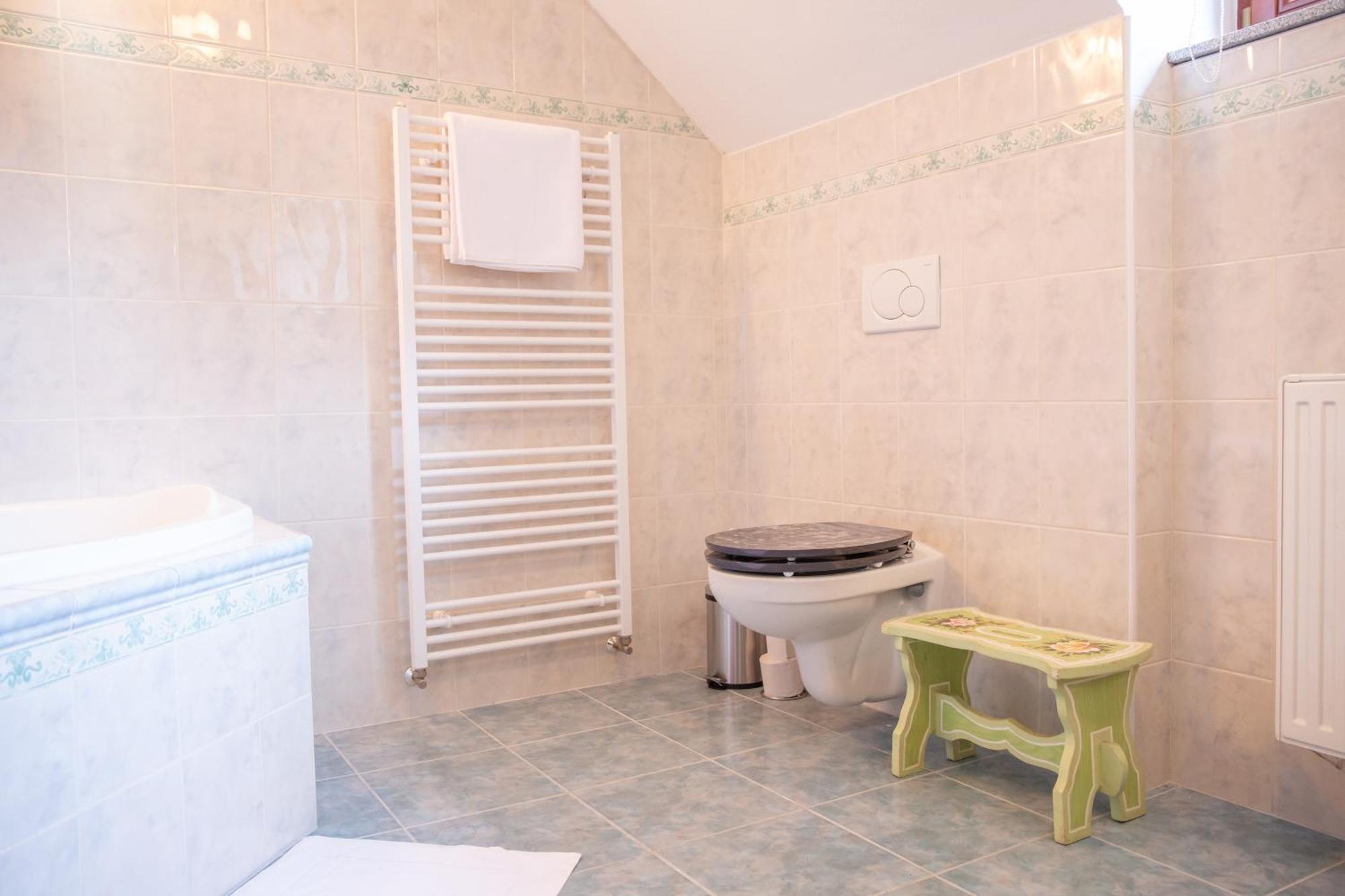 Rezidence Plesivec - Rodinny Apartman S 3 Loznicemi Český Krumlov Buitenkant foto