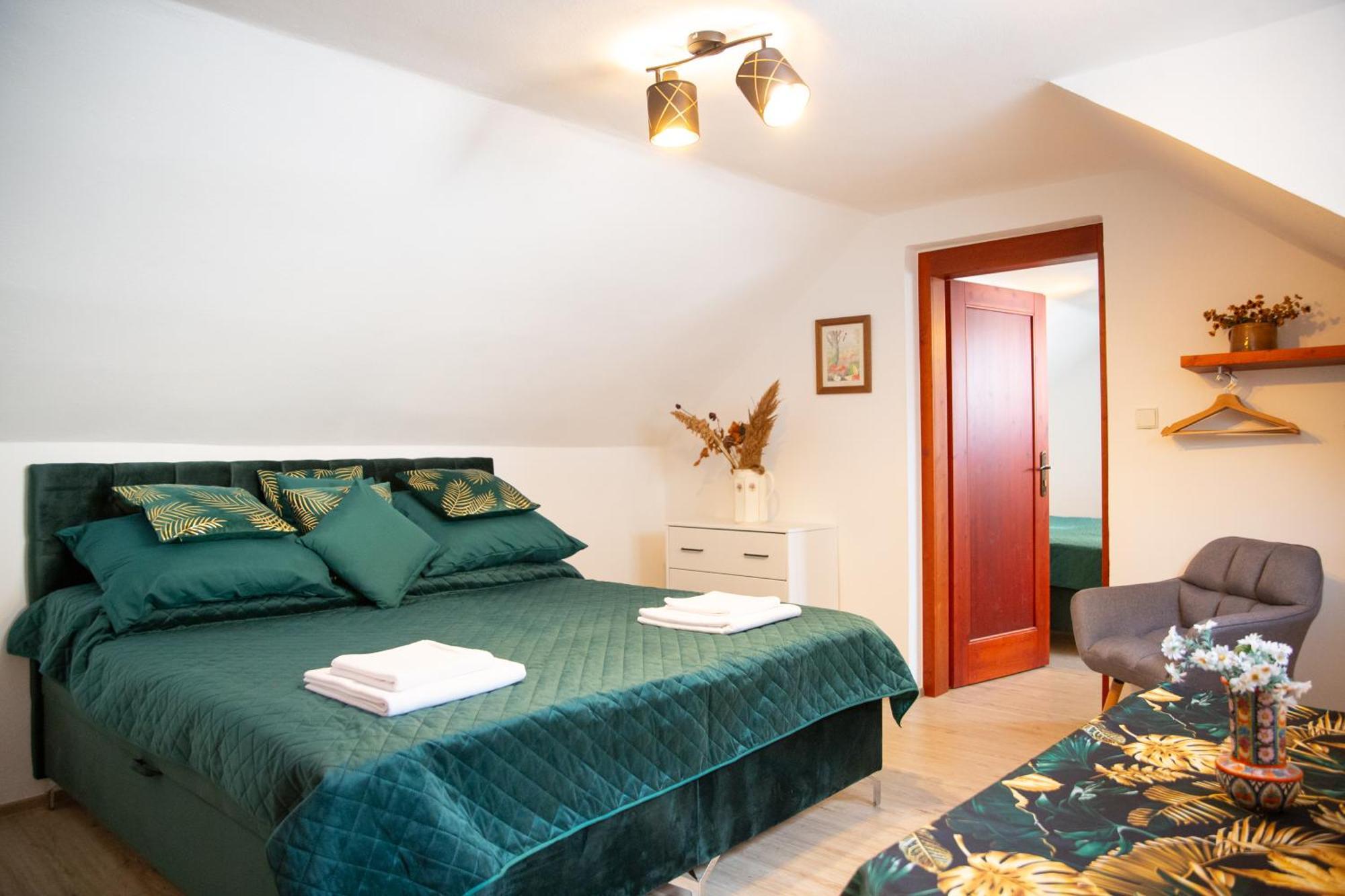 Rezidence Plesivec - Rodinny Apartman S 3 Loznicemi Český Krumlov Buitenkant foto